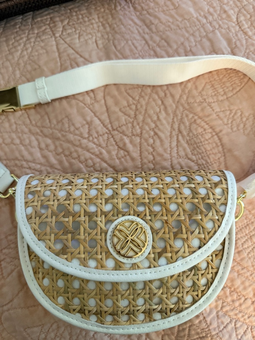 Woven Straw Crossbody Bag with white